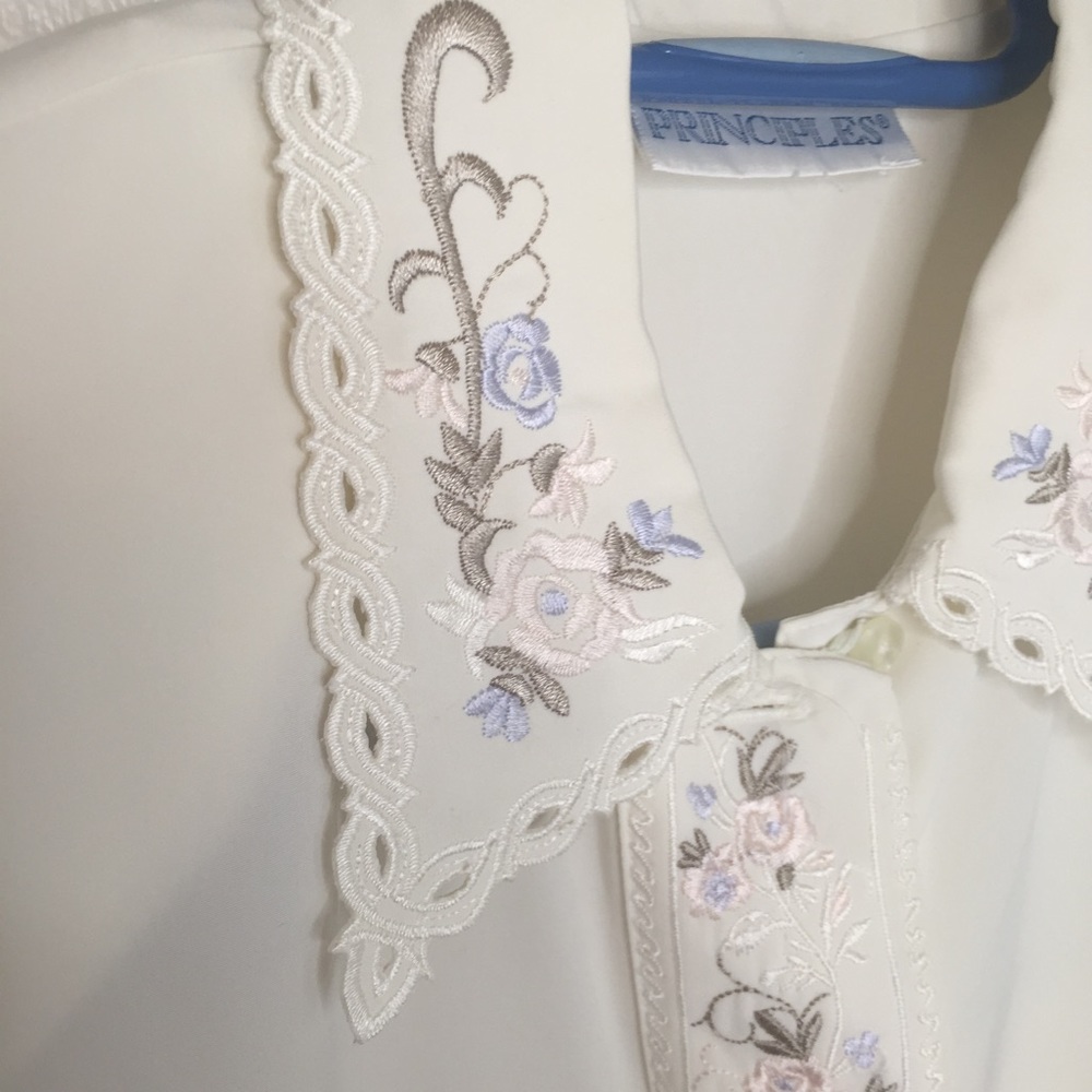 PRINCIPLES Vtg Western Style White Floral Embroidered Blouse